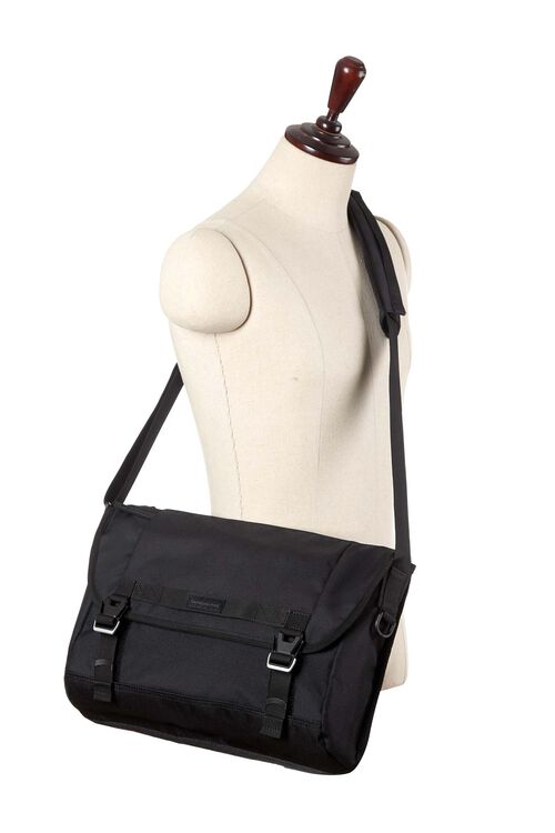 ENDERBY 앤더비 메신저백