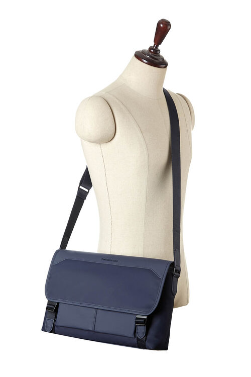 NOBERT 노버트 메신저백