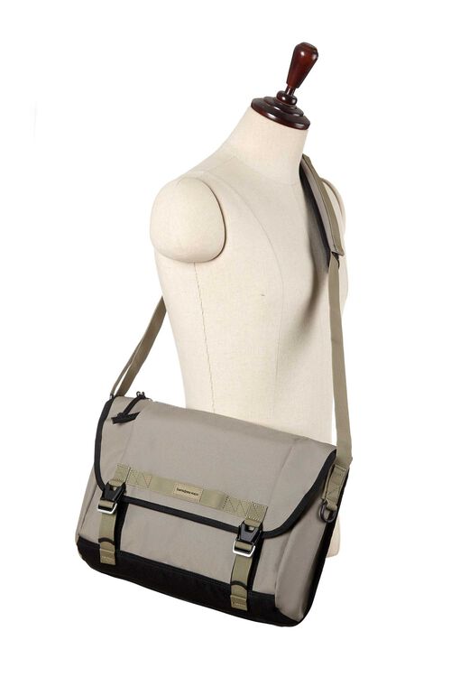 ENDERBY 앤더비 메신저백