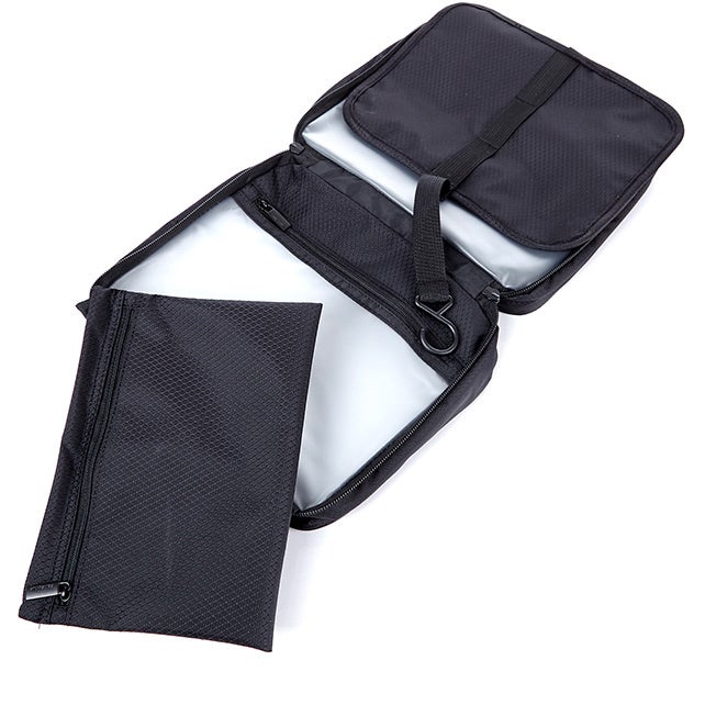 TRAVEL ESSENTIALS 트래블에센셜 HANGING 세면용품 파우치 KIT ANTM