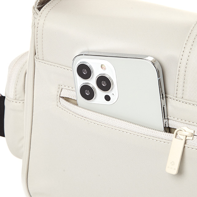 FERLEY 펄리 크로스백