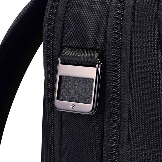 URBAN-EYE DLX 어반아이 디럭스 백팩 15.6" 2 POCKETS