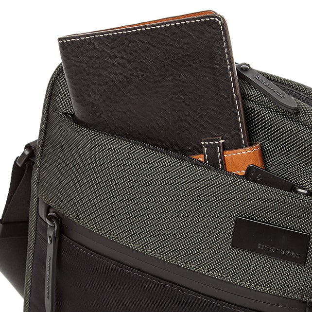 BLUNTES 블런츠 크로스백