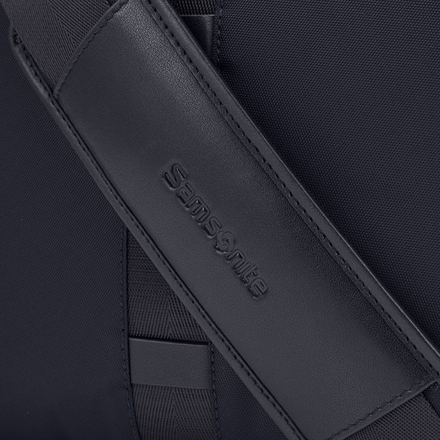 URBAN-EYE DLX 어반아이 디럭스 서류가방 15.6"