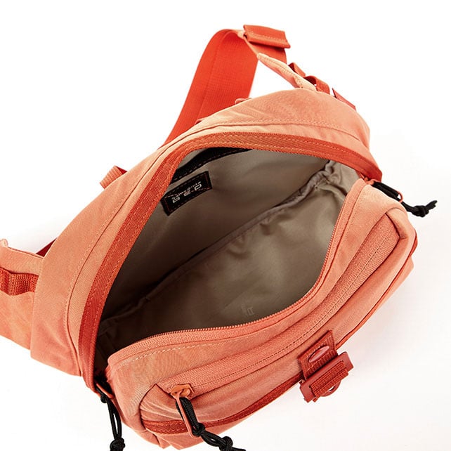 COSSBY 코즈비 슬링백