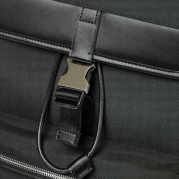 HINCK 힌크 플랩 백팩