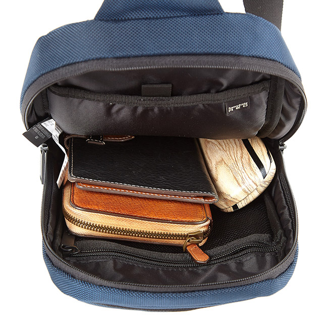 LYMANE 리메인 슬링백  detail | Samsonite