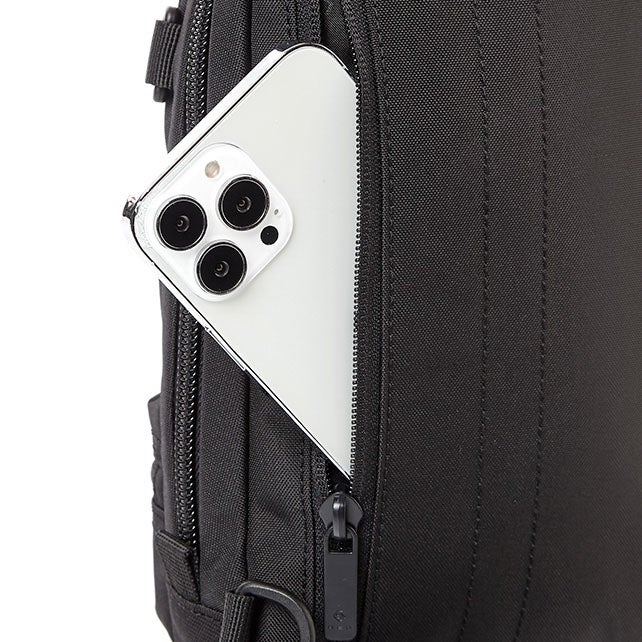 CLYNEE 클라인 슬링백