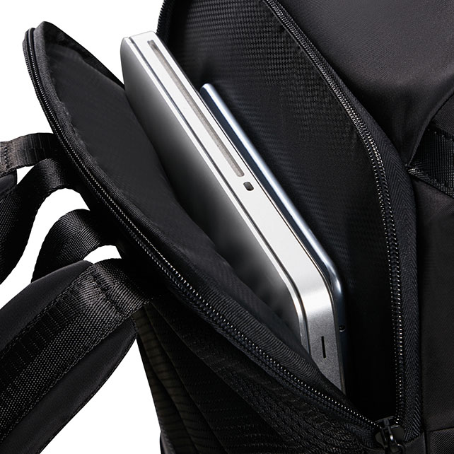 RELYON 릴라이온 백팩 M 15.6" FLAP  detail | Samsonite