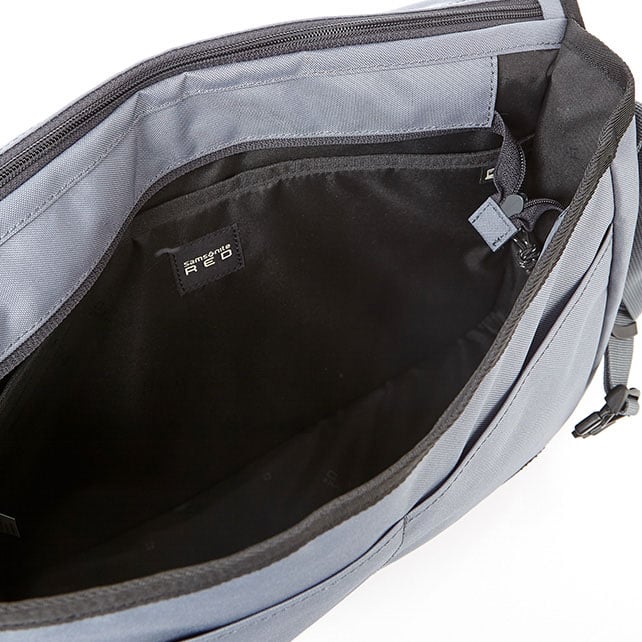 CLYNEE 클라인 메신저백