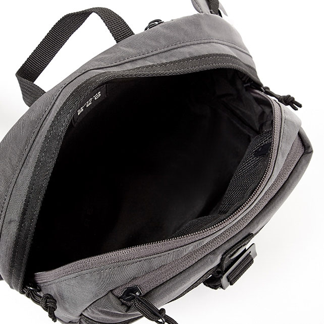 COSSBY 코즈비 슬링백