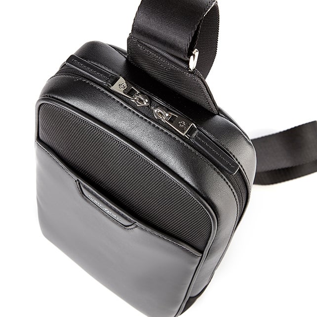 LOKY 로키 슬링백