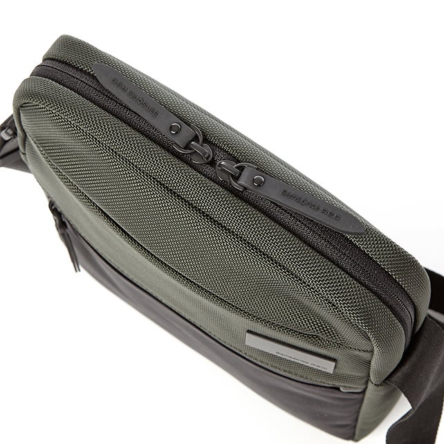 BLUNTES 블런츠 크로스백