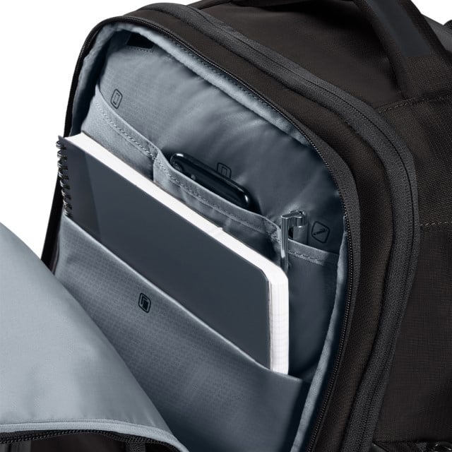 BIZ2GO 비즈투고 백팩 15.6" 데이트립