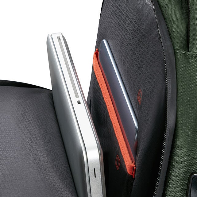 BIZ2GO 비즈투고 백팩 15.6" 데이트립